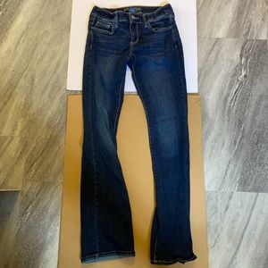 Blue ankle cut jeans